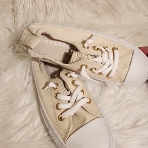 Converse shoreline OX sneakers size 6